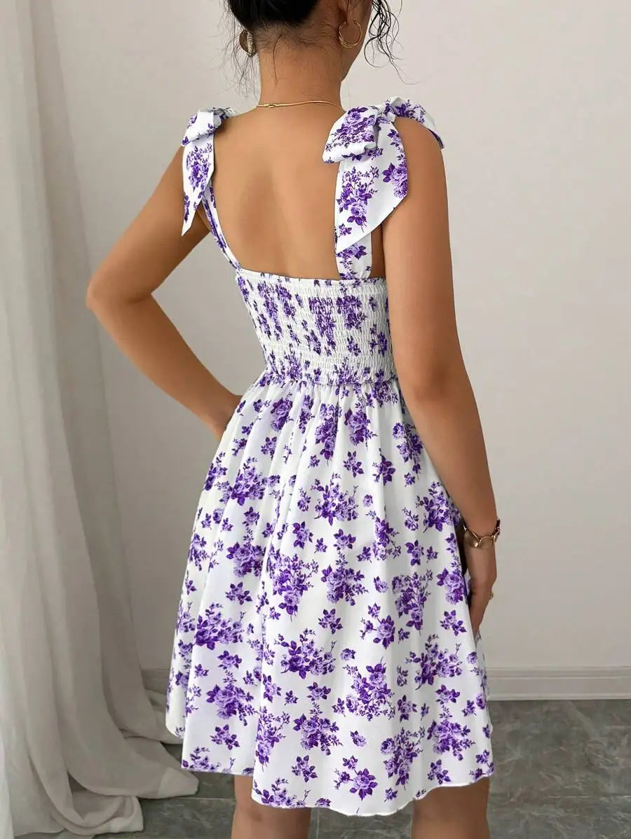 Vestido Línea A Moño Floral